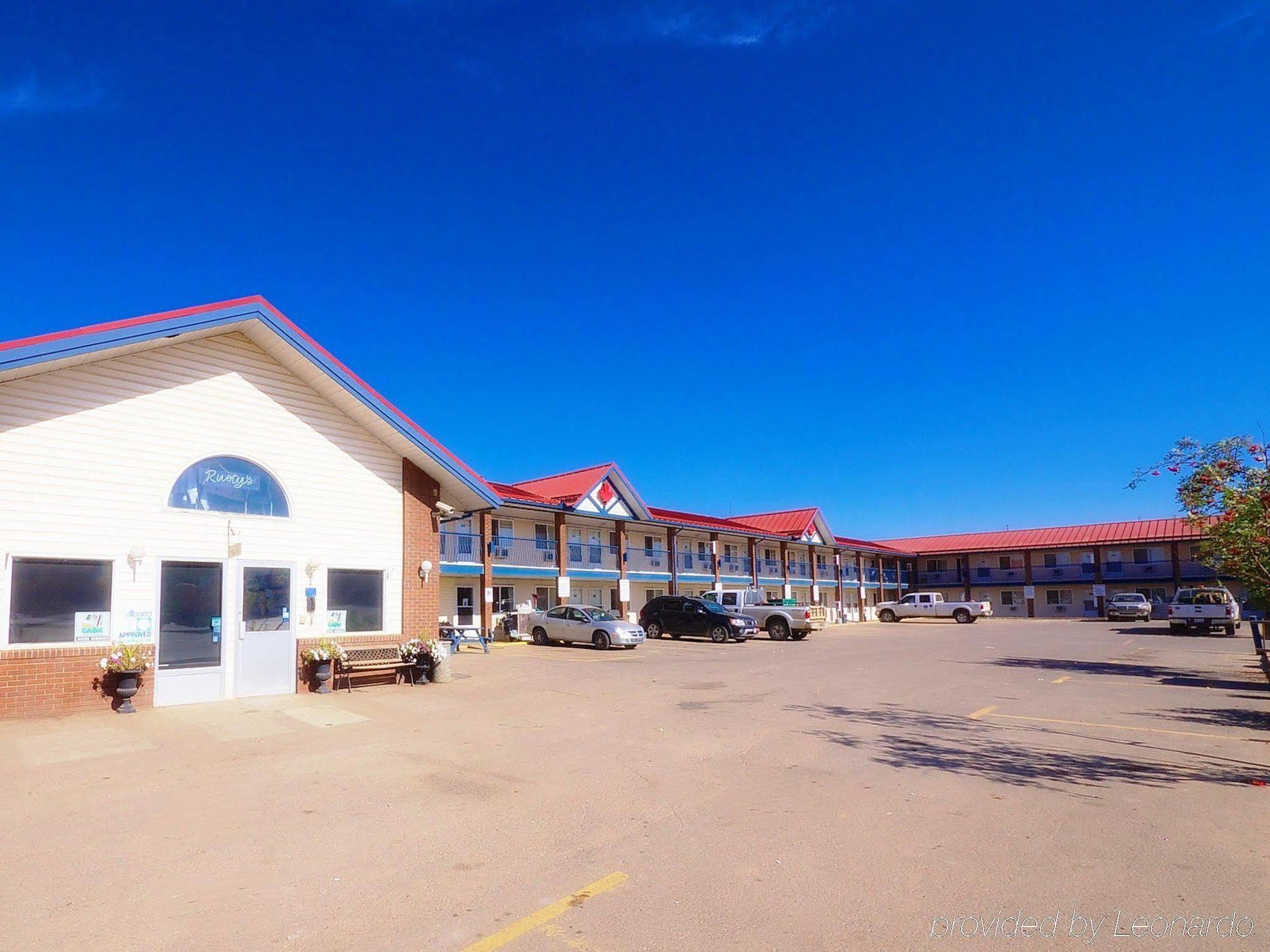Bcminns - Fort Mcmurray - Rusty'S Exteriör bild